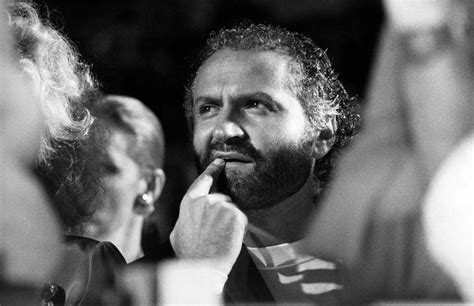 gianni versace chi lo ha ucciso